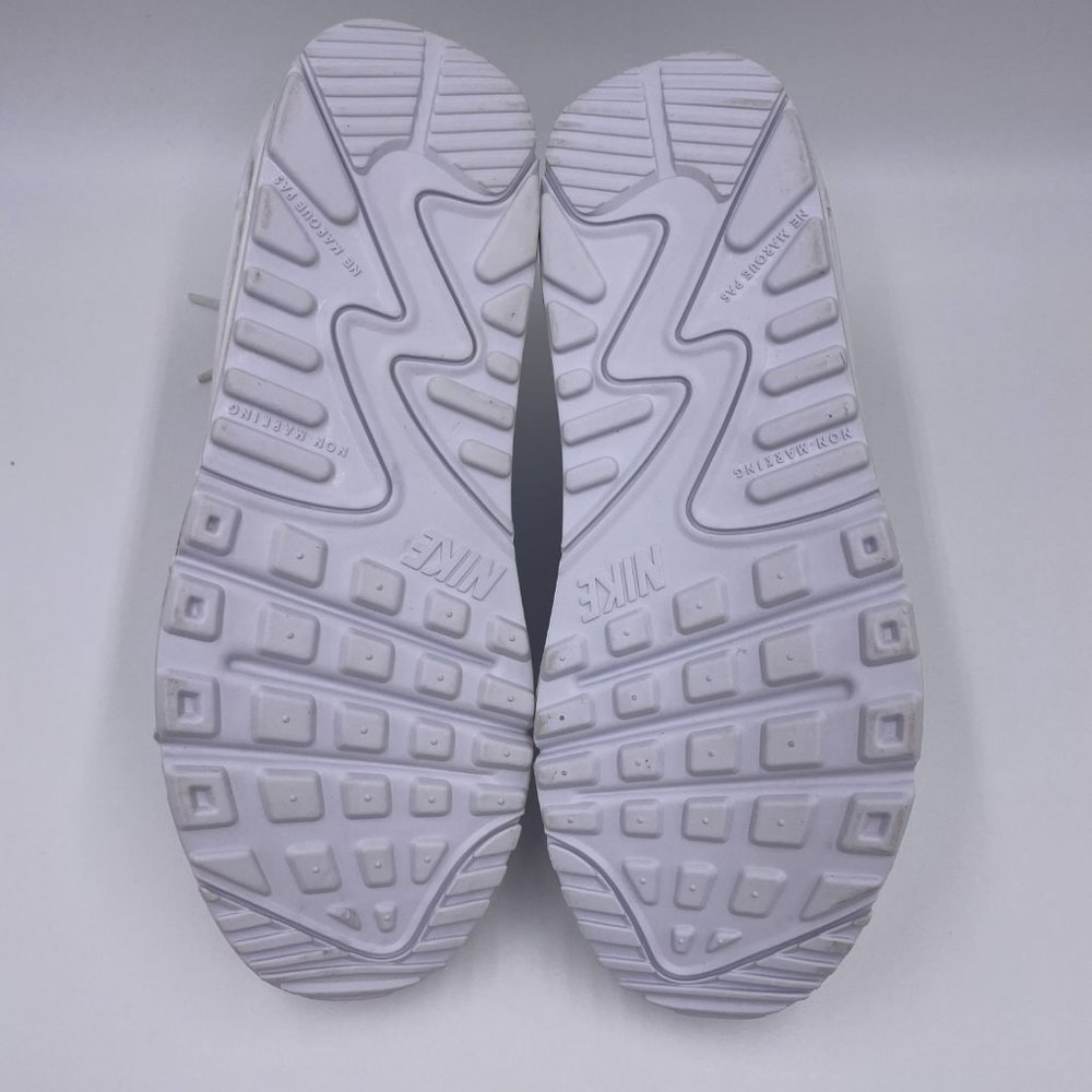 Nike Air Max 90 LTR White / Merallic Silver Womens Shoes - Picture 6 of 8